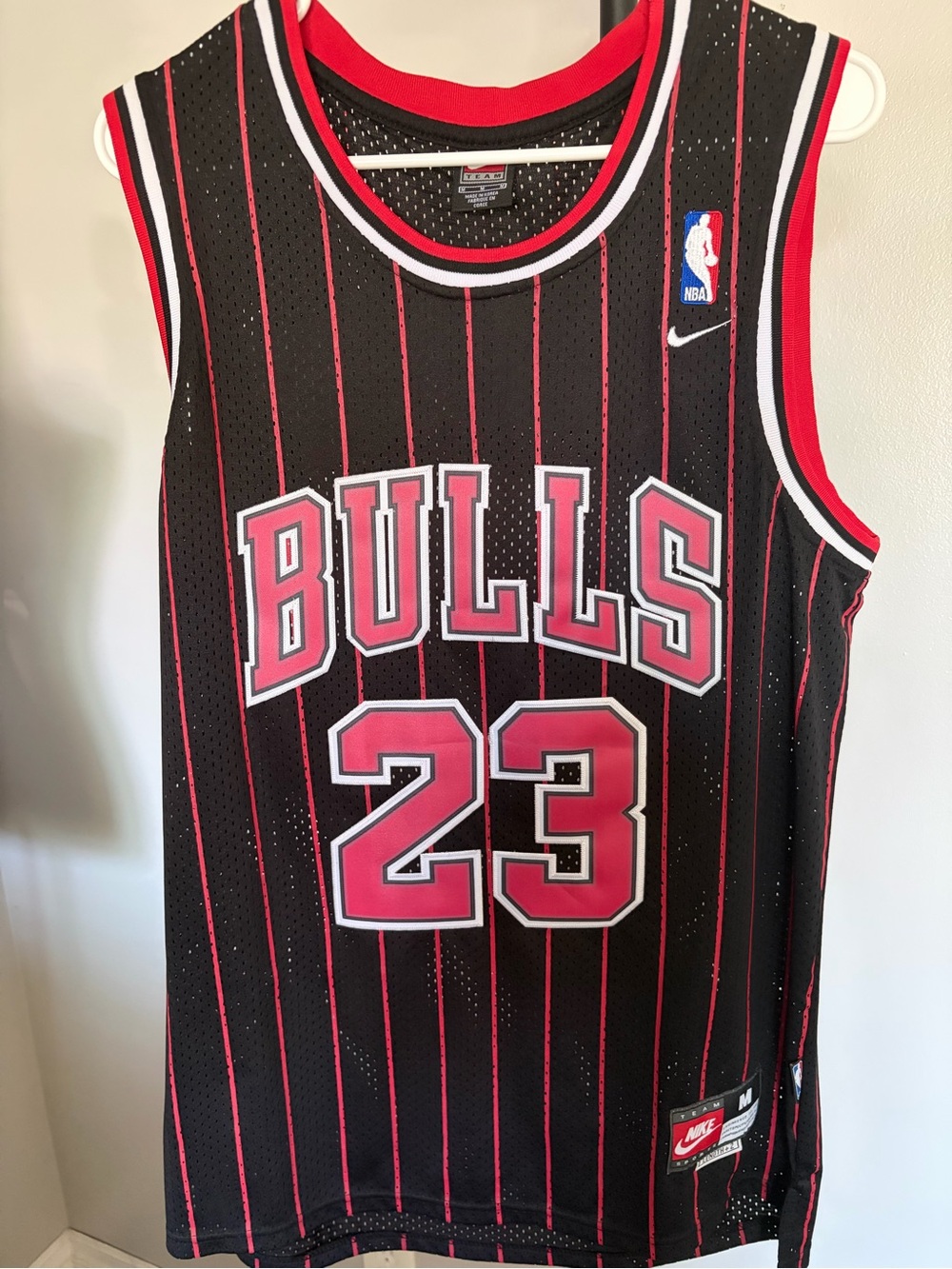Nike Black and Red Chicago Bulls #23 Basketball Jersey